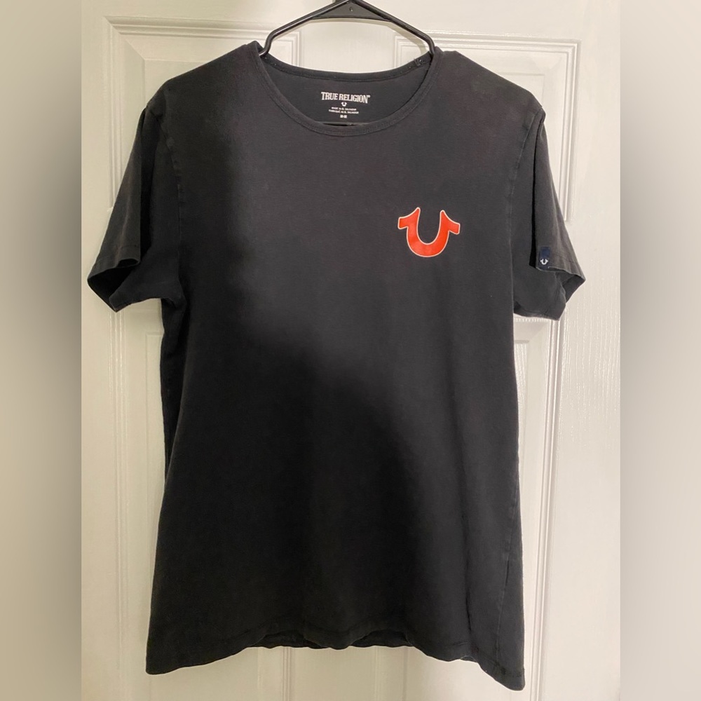 True Religion Black And Red Lettering Short Sleeve Tee Size Medium